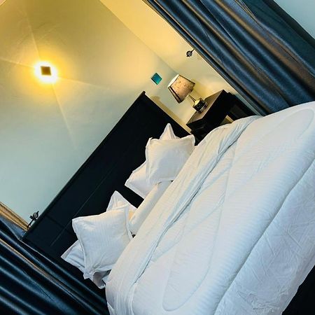 Sequoia Living Bed & Breakfast Kampala Bagian luar foto